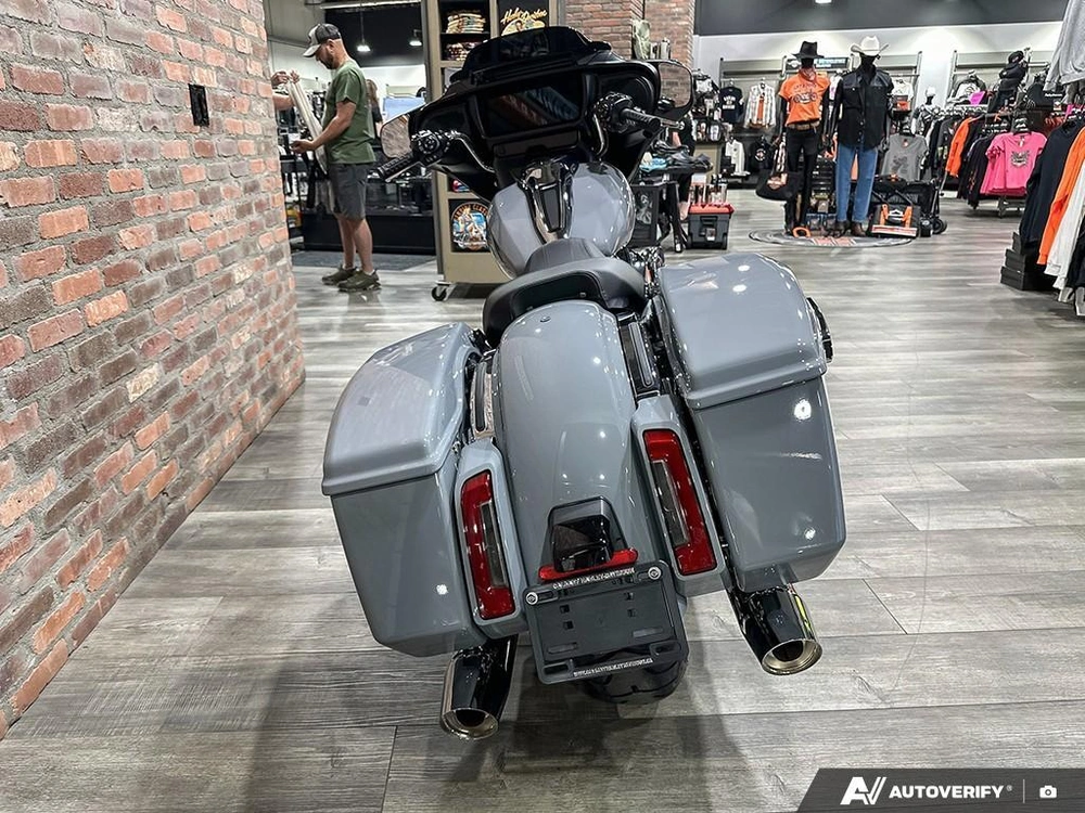 2026 Harley-davidson Street Glide alt