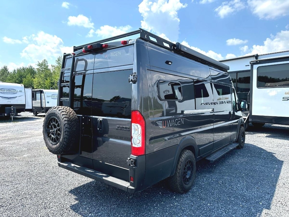 2026 Uwagen P5 alt