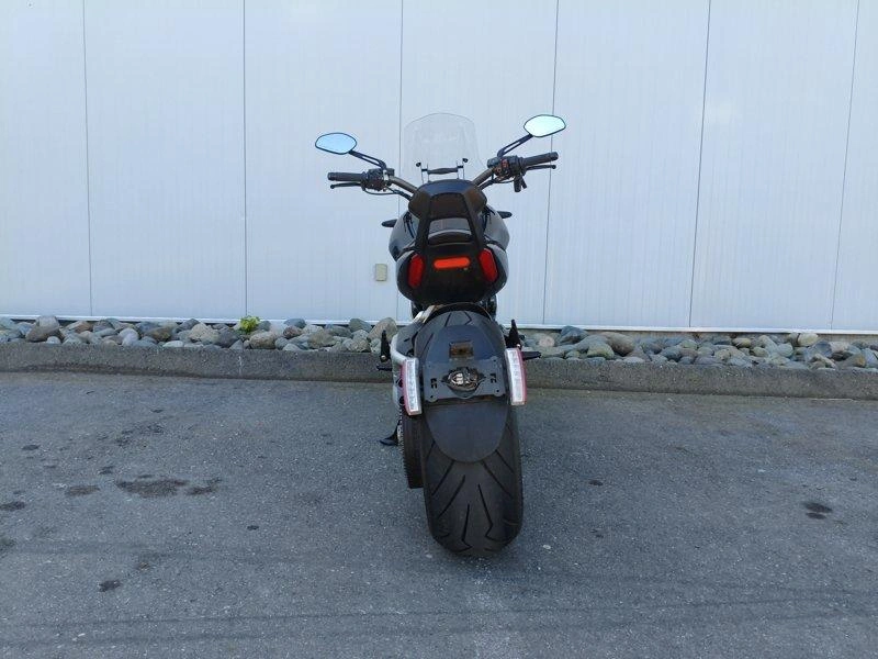 2016 Ducati Xdiavel S alt