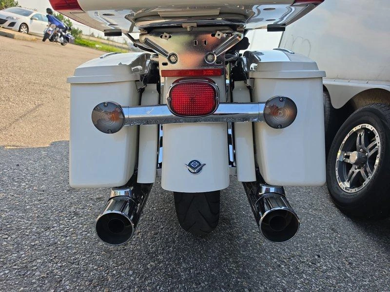 2008 Harley-davidson Flhtcuse - Screamin' Eagle Electra Glide Ultra Classic alt