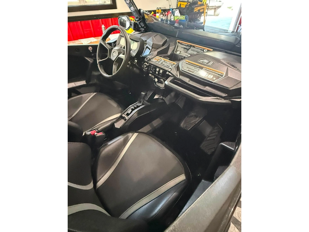Can-am Commander 700xt 2024 alt