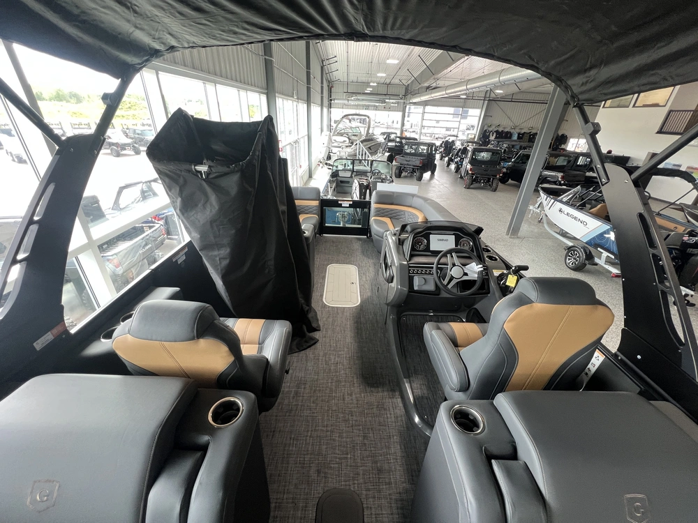 2026 Godfrey Marine Mc235ulc alt