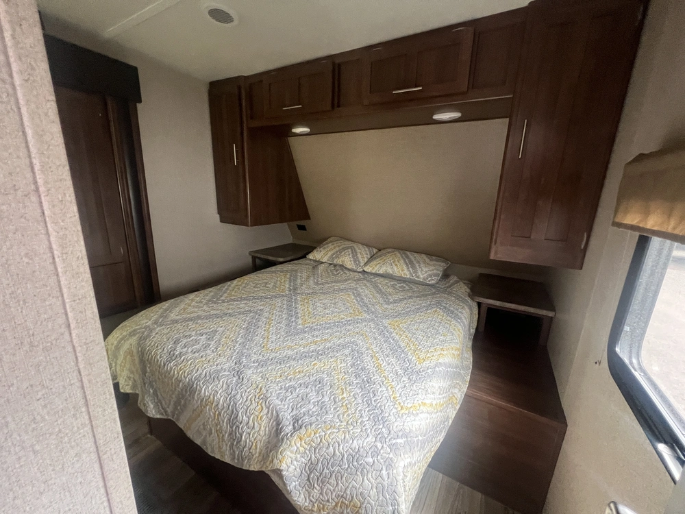 2018 Crossroads Volante 30rk alt