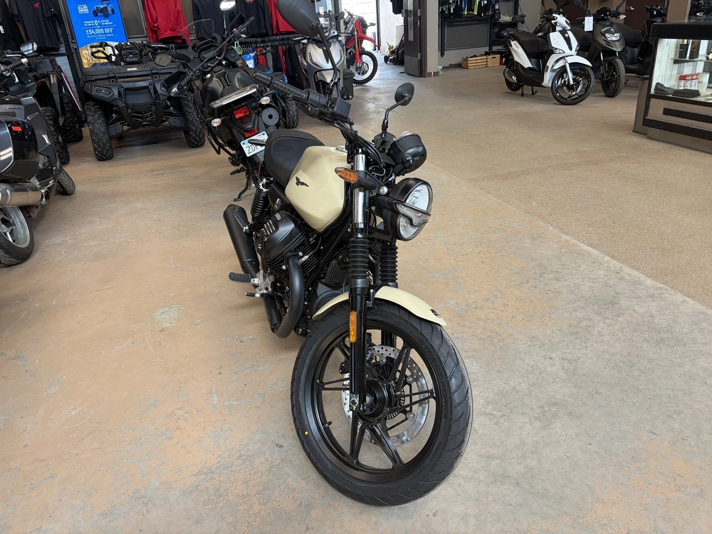 2027 Moto Guzzi V7 Stone (sabbia Camo) alt