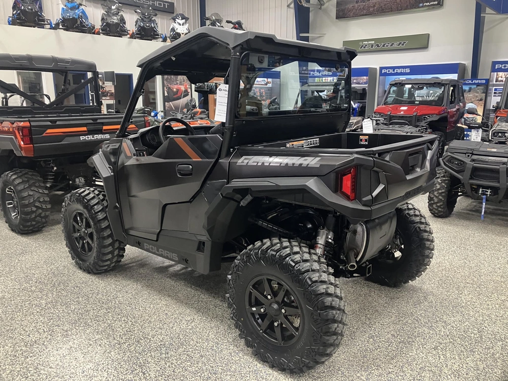 2026 Polaris General Xp 1000 Ultimate alt