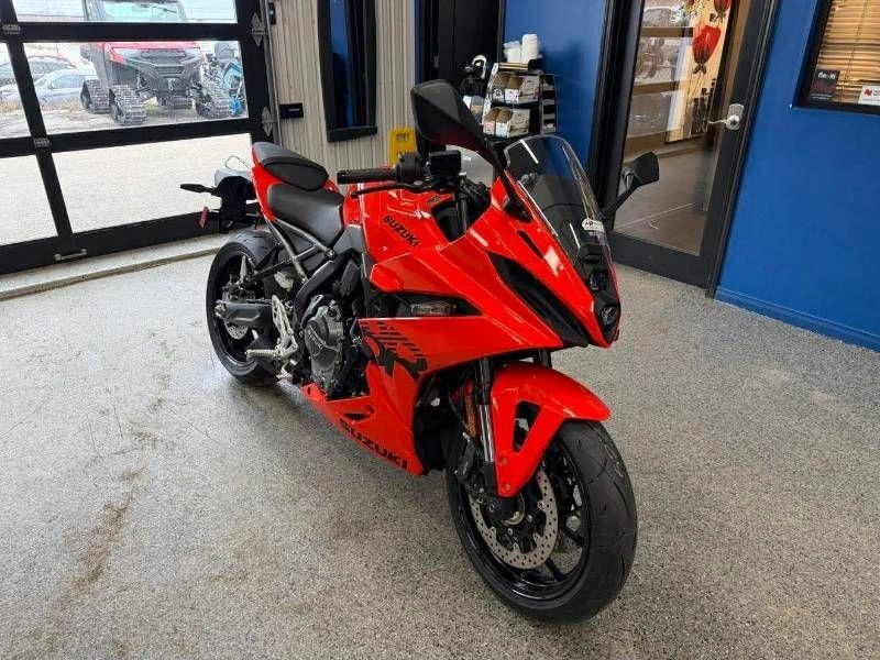 2026 Suzuki Suzuki Gsx8rm6 alt