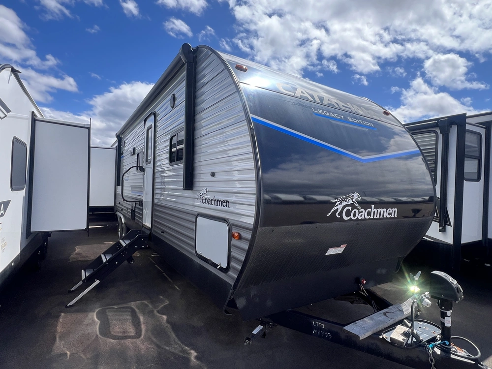 2023 Coachmen Catalina 323qbtsckle alt