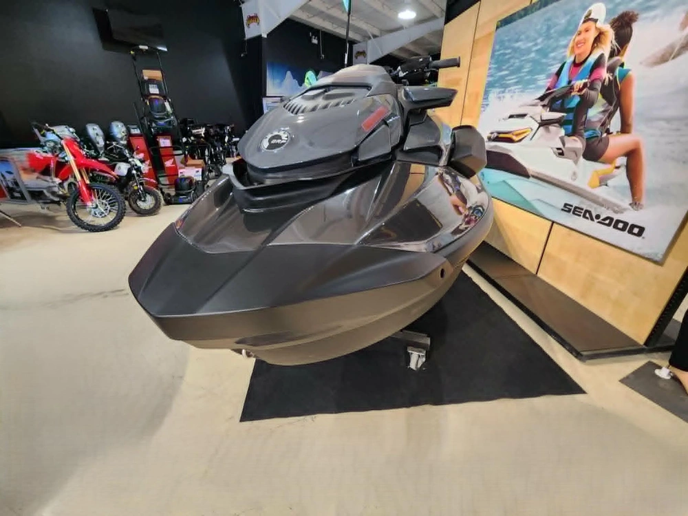 2026 Sea-doo Gtr-x 300/sound alt