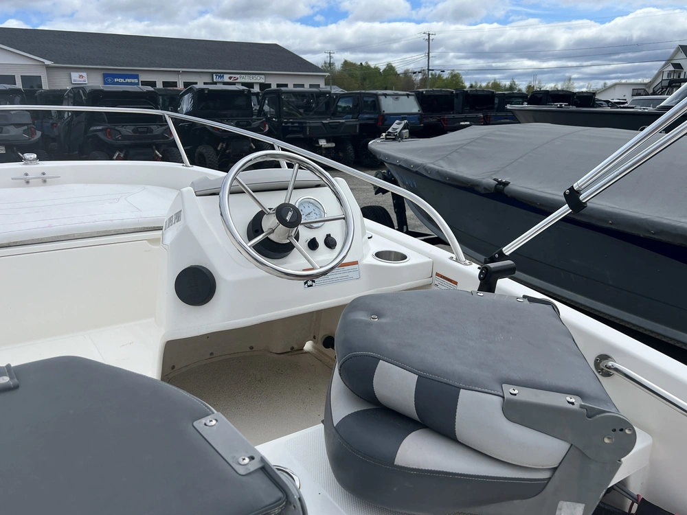 2021 Boston Whaler 130 Supersport alt
