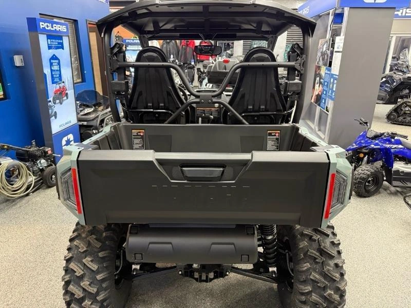 2026 Yamaha Yamaha Wolverine X2 850 Xt-r alt