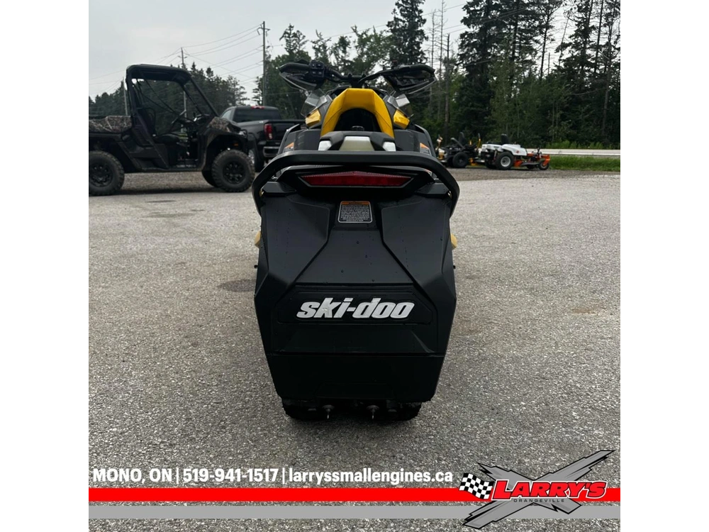2024 Ski-doo Mxz X-rs With Competition Package 850 E-tec Turbo R 137 alt