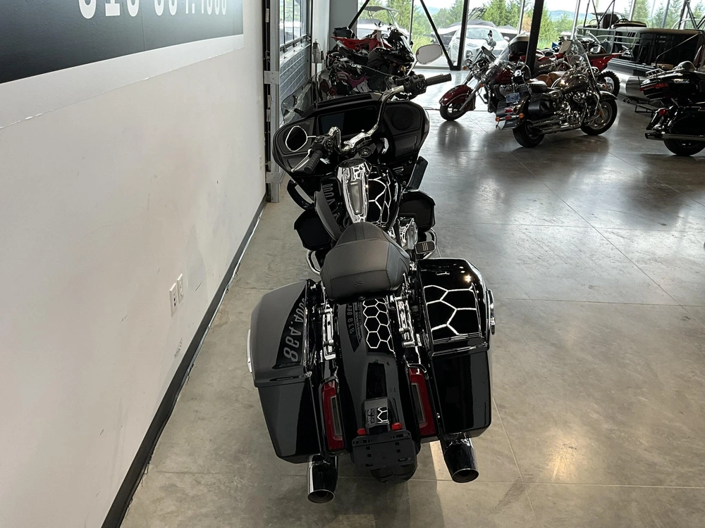Harley-davidson Road Glide Fltrx 2026 alt