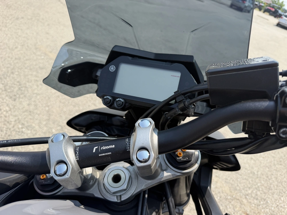 2017 Yamaha Fz10 alt