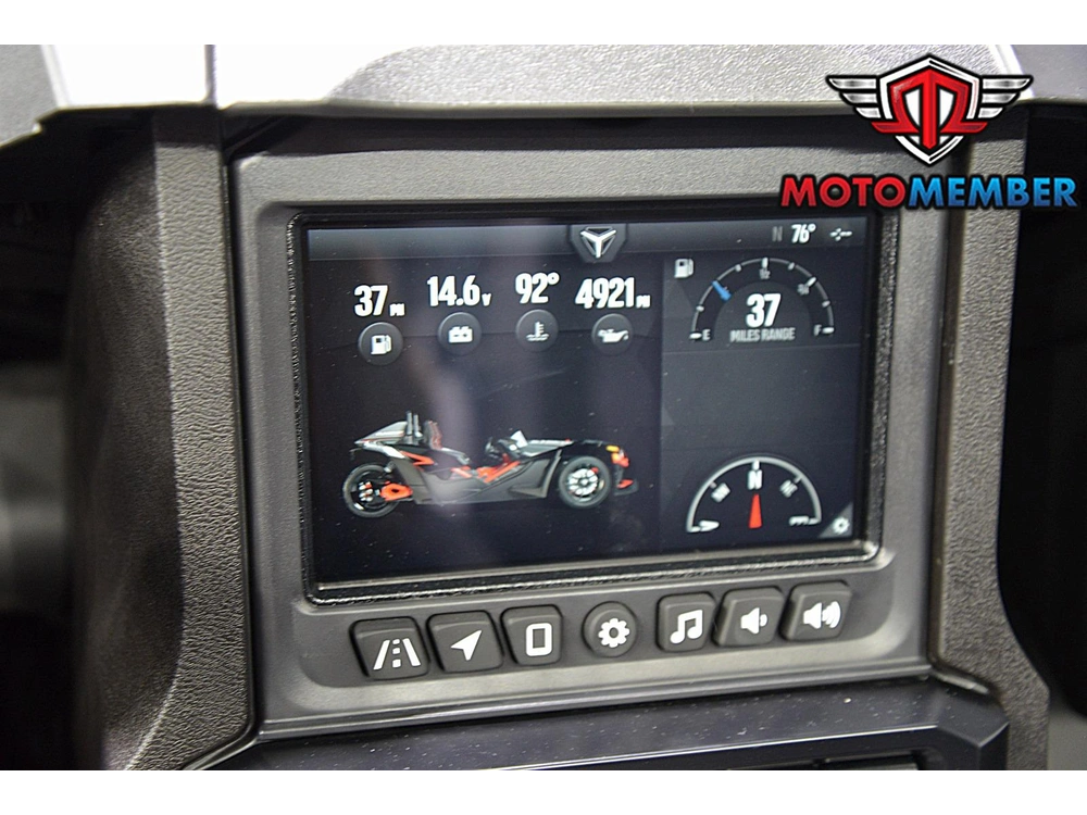 2025 Slingshot S Autodrive alt
