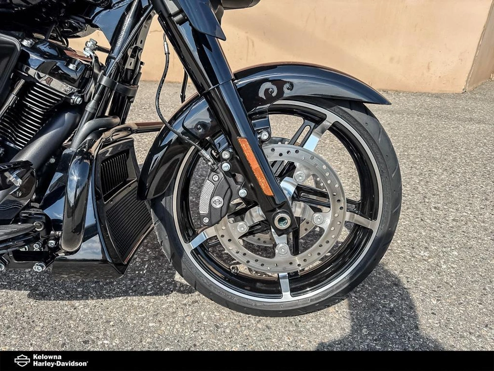 2026 Harley-davidson Flhx - Street Glide® alt