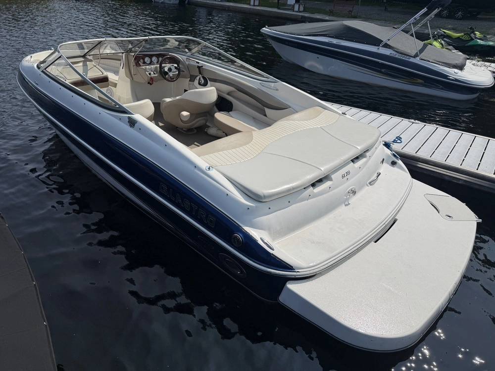 2006 Glastron Gx 205 alt