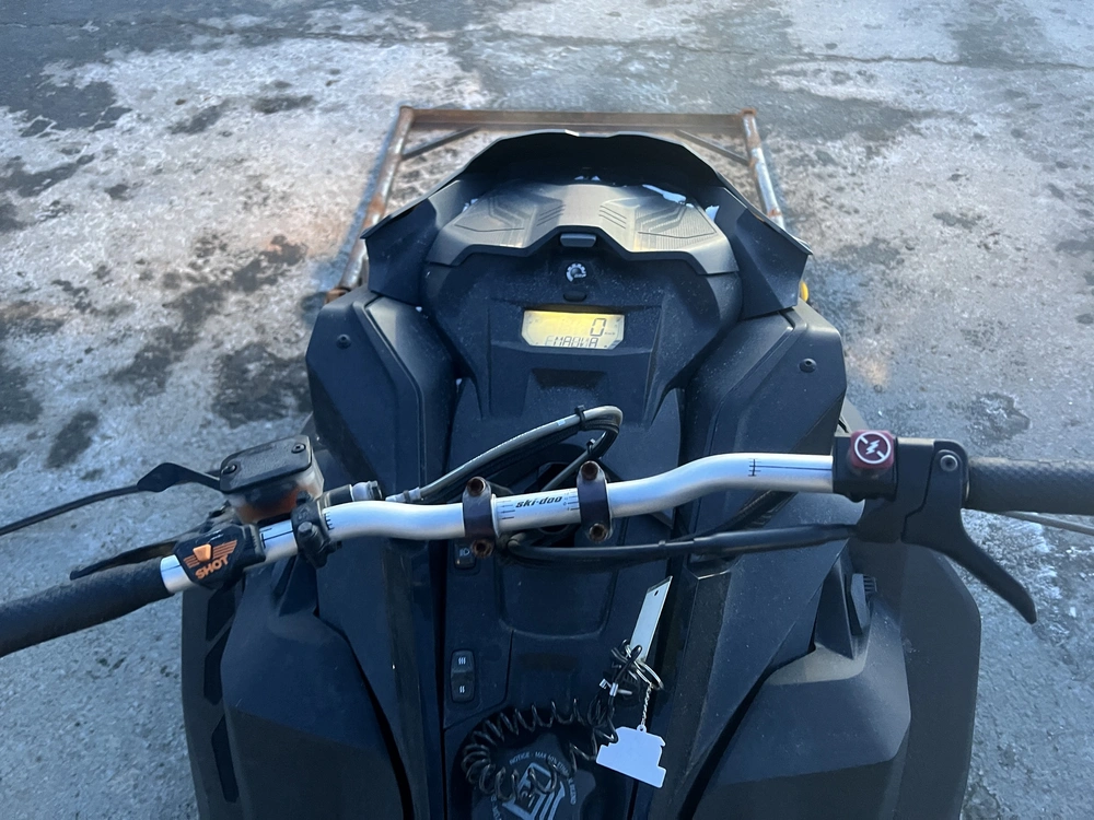 2019 Ski-doo Summit X 850 154 alt
