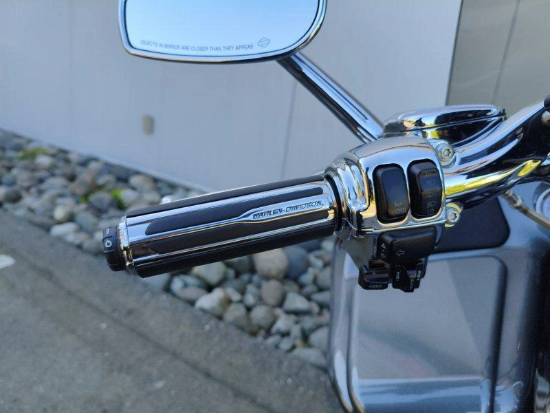 2011 Harley-davidson Fltruse - Cvo™ Road Glide® Ultra alt