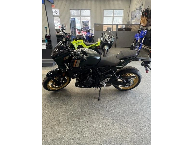 2026 Suzuki Suzuki Gsx800 alt
