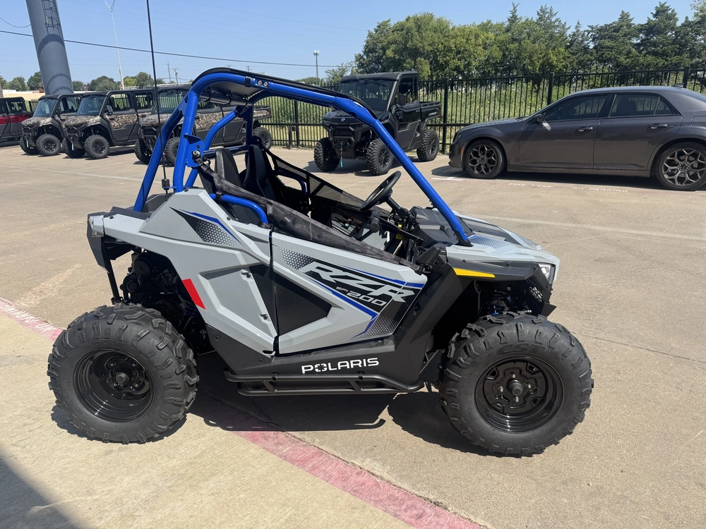 2026 Polaris Rzr 200 Efi alt