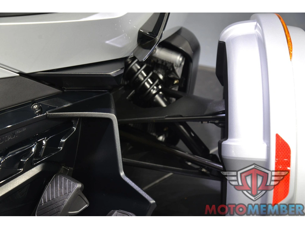 2022 Can-am Spyder Rt alt