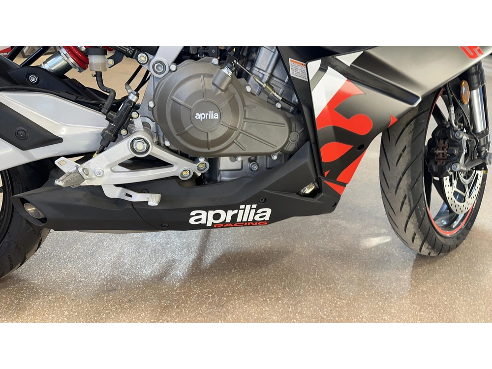 2025 Aprilia Rs 457 Racing Stripes alt