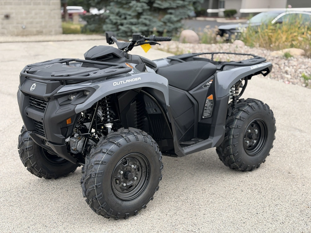 2026 Can-am Outlander Dps 700 alt