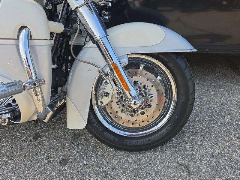 2008 Harley-davidson Flhtcuse - Screamin' Eagle Electra Glide Ultra Classic alt