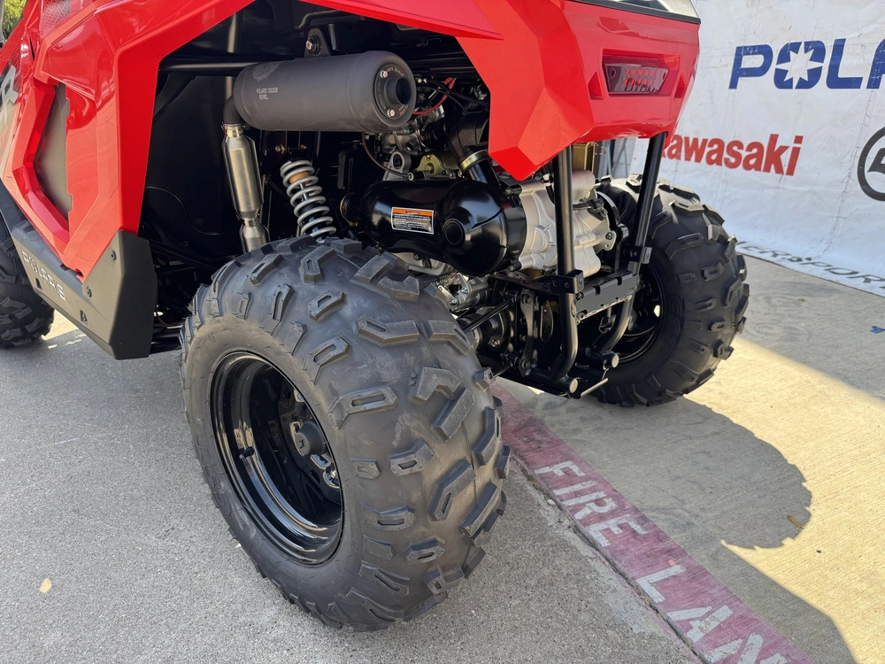 2026 Polaris Rzr 200 Efi Indy Red alt
