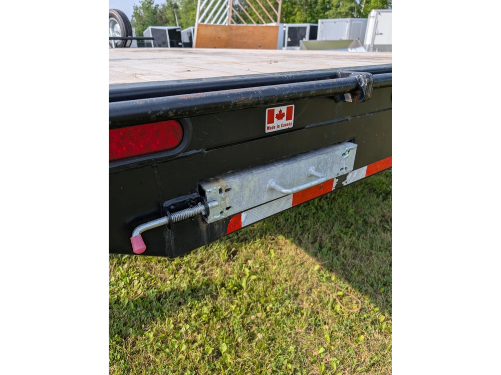 2026 Canada Trailers 102x20 Pintle Value Ser alt