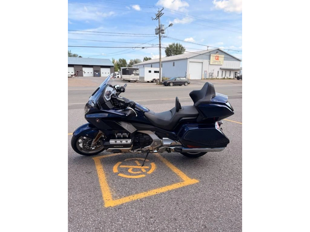 Honda Goldwing Tour 2019 alt