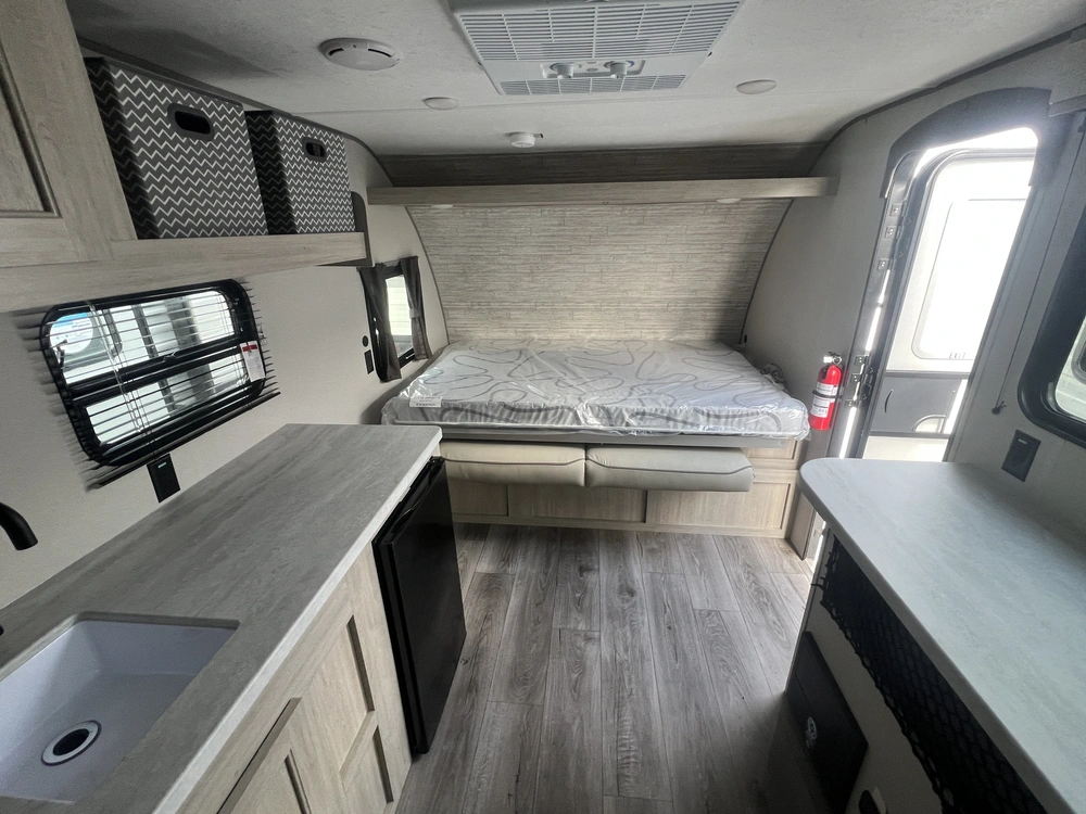 2024 Coachmen Catalina 154rbx alt
