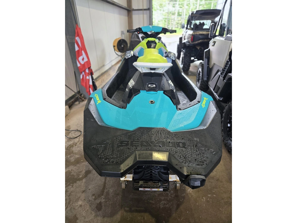 Sea-doo Pw Spark 3up 90 Ibr/conv Aud Wh 22 Std 2022 alt