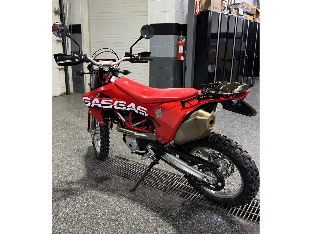 Gasgas Es 700 2023 alt