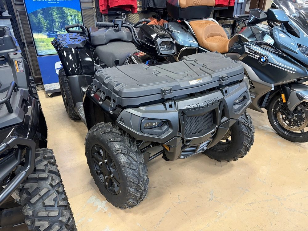2026 Polaris Sportsman Touring 850 Premium Onyx Black alt