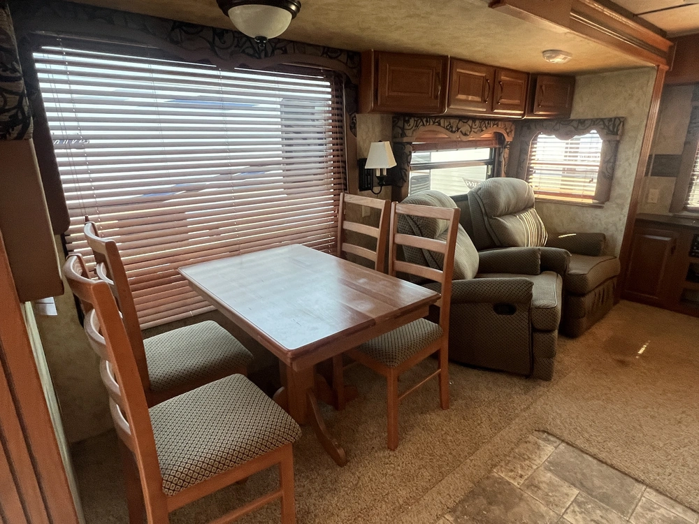2012 Keystone Rv Cougar 321res alt