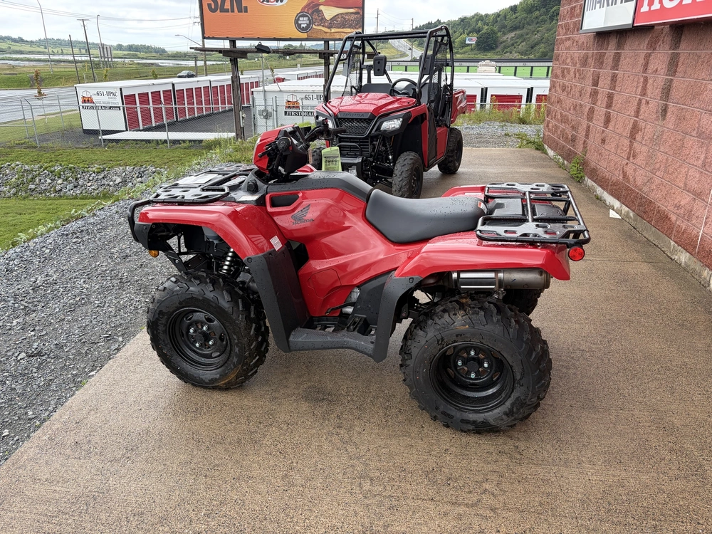 2026 Honda Rubicon Dct Irs Eps - Red alt