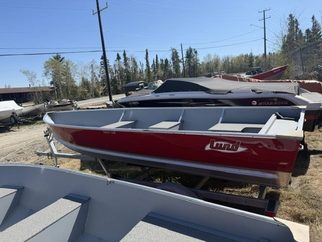 2026 Lund Boat Co Ssv 16 Floor alt