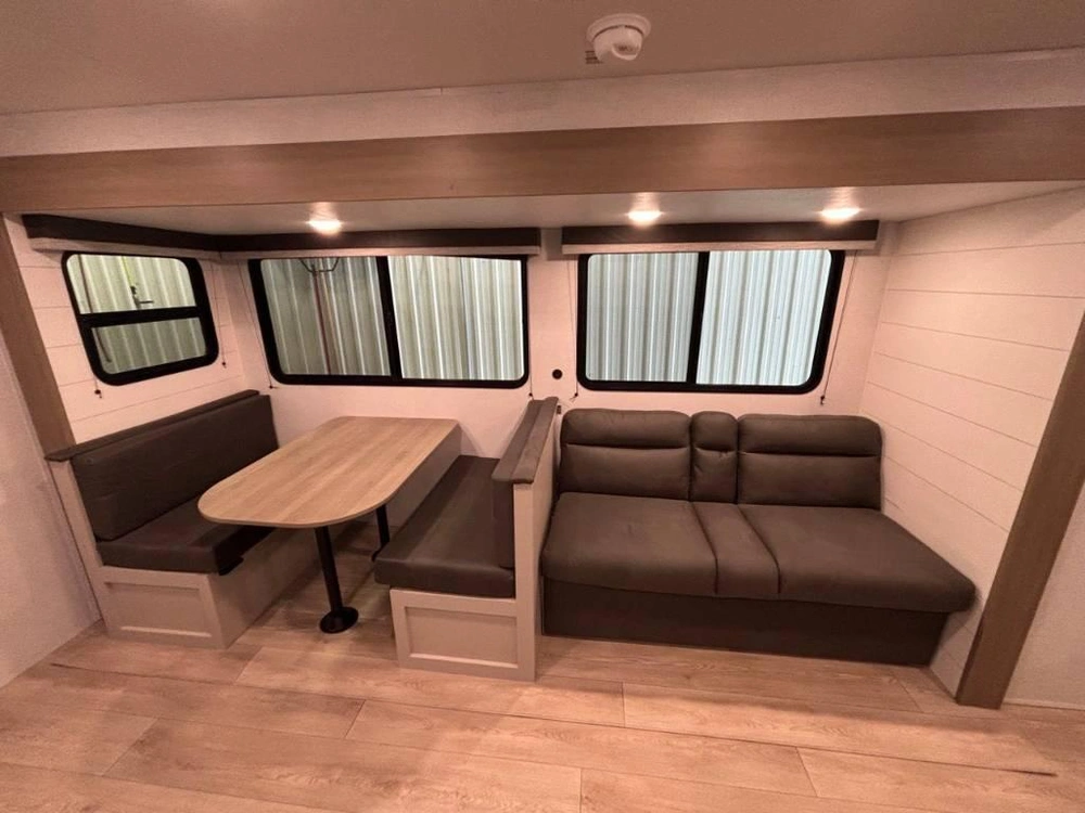 Jayco Jay Flight 265mws 2027 alt