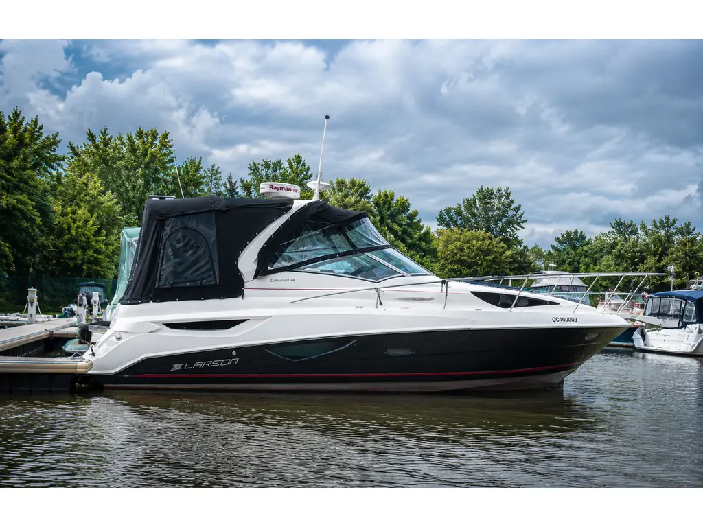 2014 Larson Cabrio 315