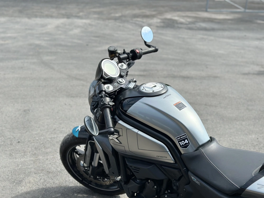 2022 Cfmoto 700clx-sport alt