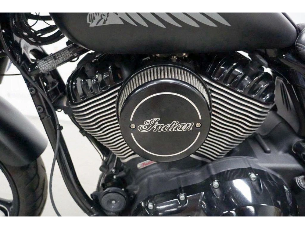 Indian Motorcycle Chief Bobber Dark Horse 2022 alt