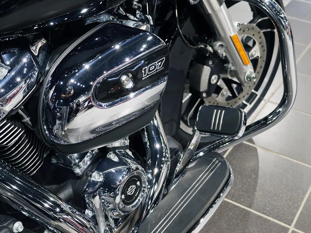 Harley-davidson Road Glide Fltrx 2019 alt