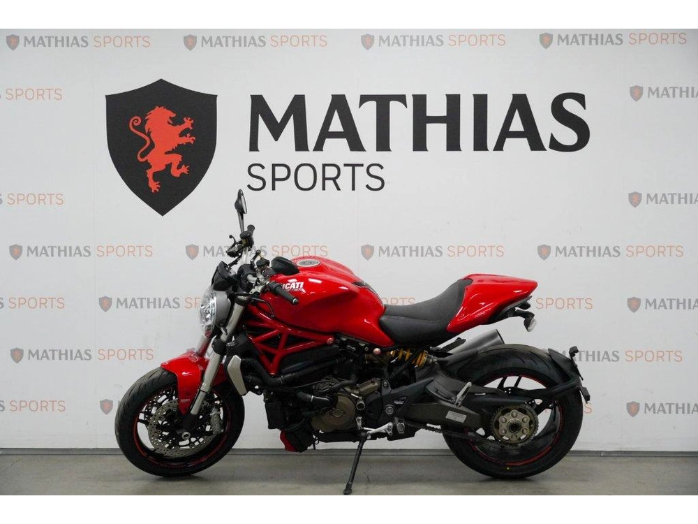 Ducati Monster 1200 2014 alt