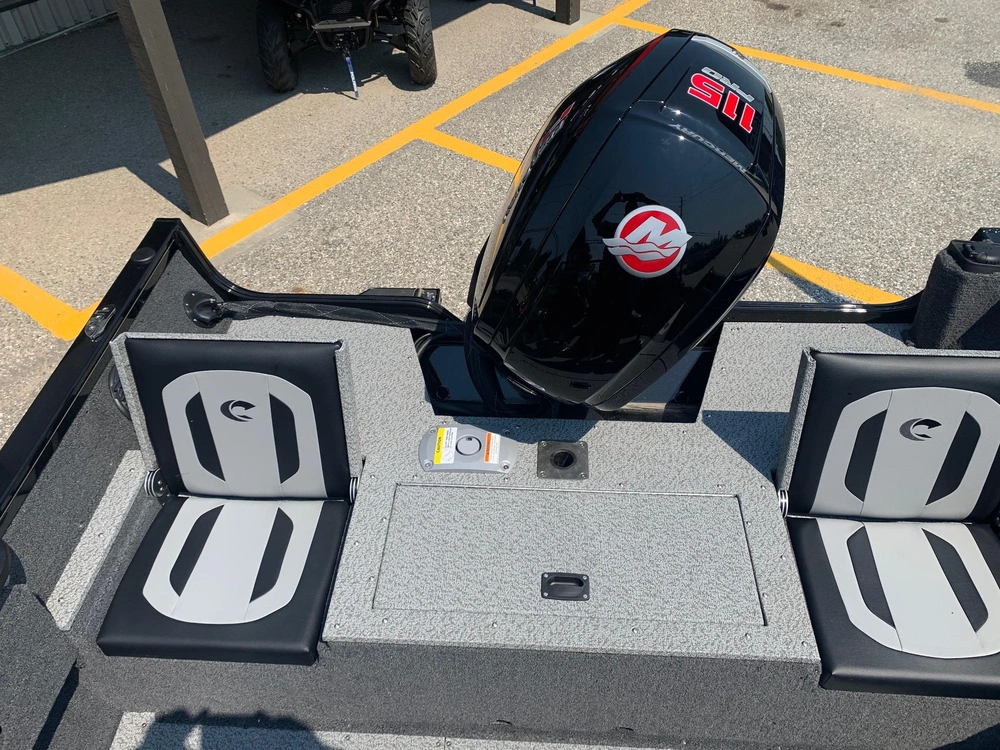 2027 Crestliner 1750 Hawk Wt Jumpseat 115 Pro Xs4 alt