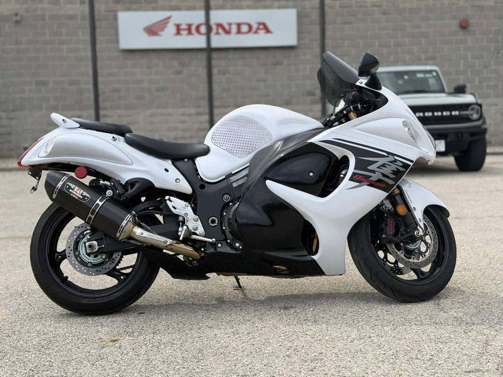 2017 Suzuki Hayabusa alt