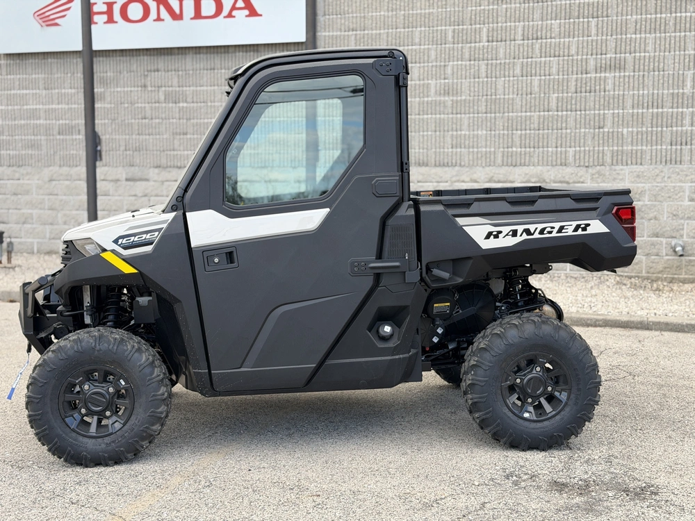 2026 Polaris Ranger 1000 Cab alt
