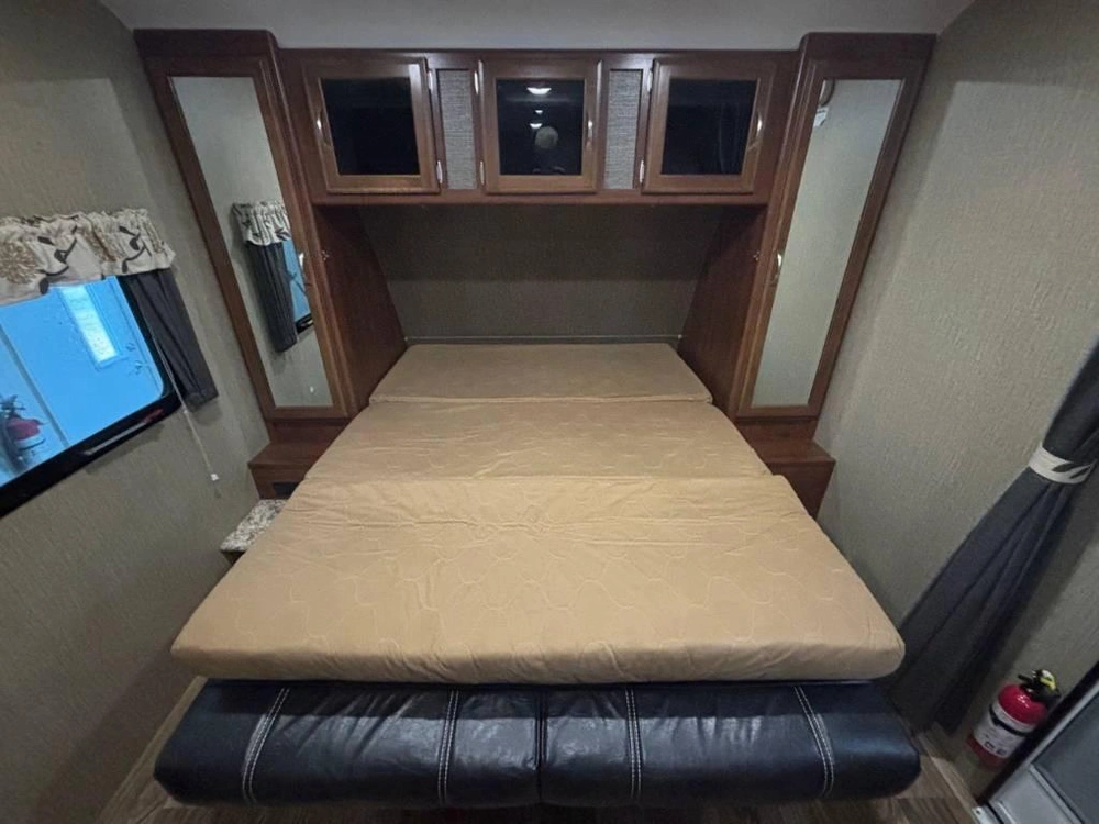 Keystone Rv Passport Ultra Lite 238ml 2017 alt