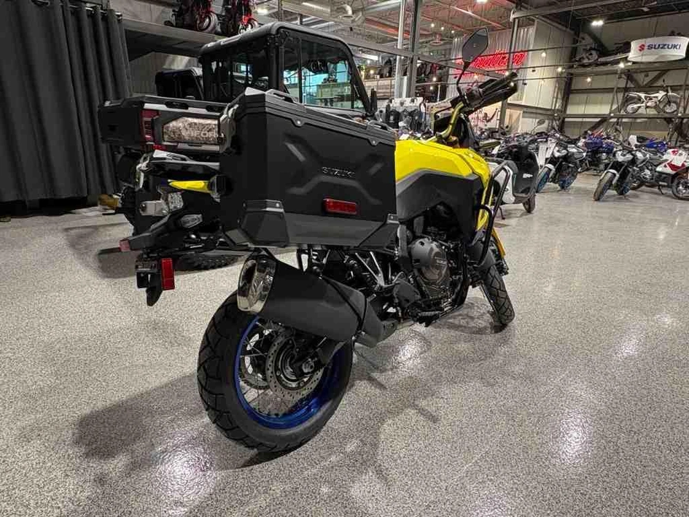 Suzuki V-strom 800de Aventure 2026 alt