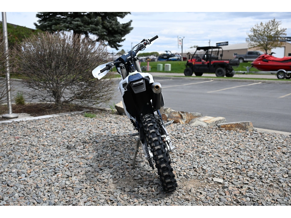 2026 Husqvarna Te 300 alt
